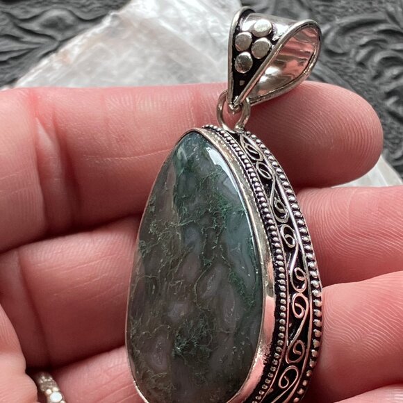 Moss Agate Stone Jewelry Crystal Pendant - Picture 7 of 8